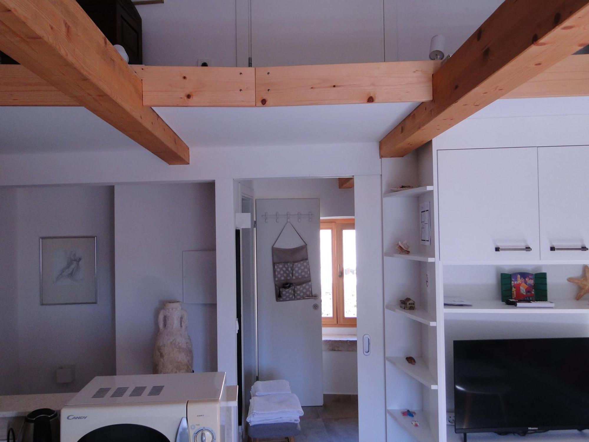 Heritage Apartments Kyra & Fox In Pitve, Hvar Esterno foto